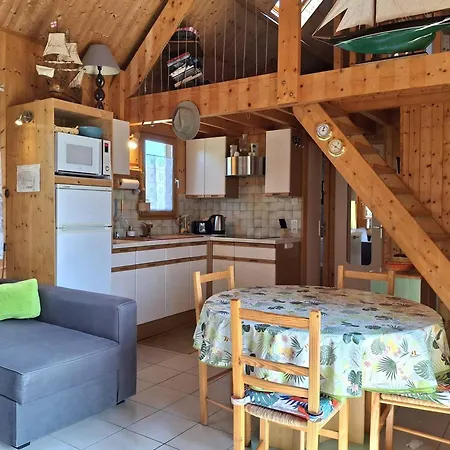 Authentique Près De La Pour 6 Personnes - Fr-1-788-65 *