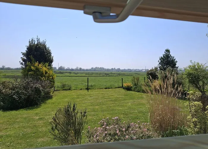 Authentique Près De La Pour 6 Personnes - Fr-1-788-65 Merville-Franceville-Plage