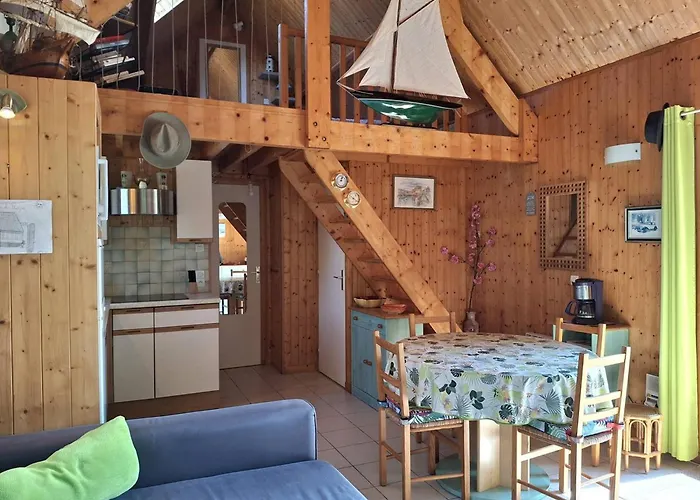 Authentique Près De La Pour 6 Personnes - Fr-1-788-65 Merville-Franceville-Plage